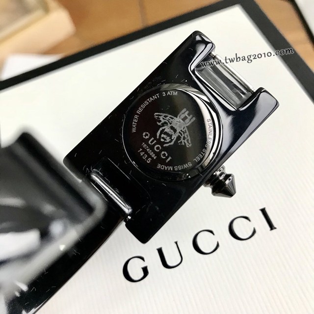 古馳經典小蜜蜂標誌女士手錶 Gucci黑色Plexglas寶克力板材表  gjs1783